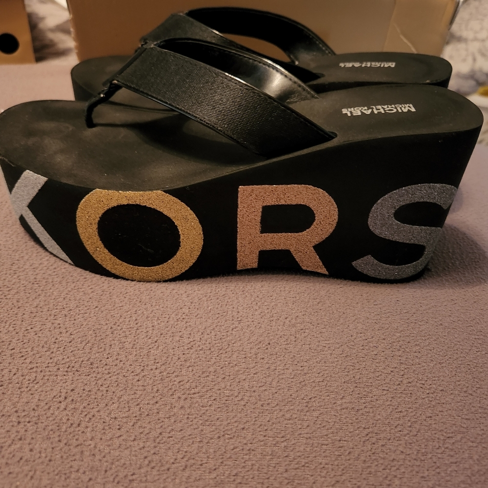Authentic Michael Kors Platform Sandals